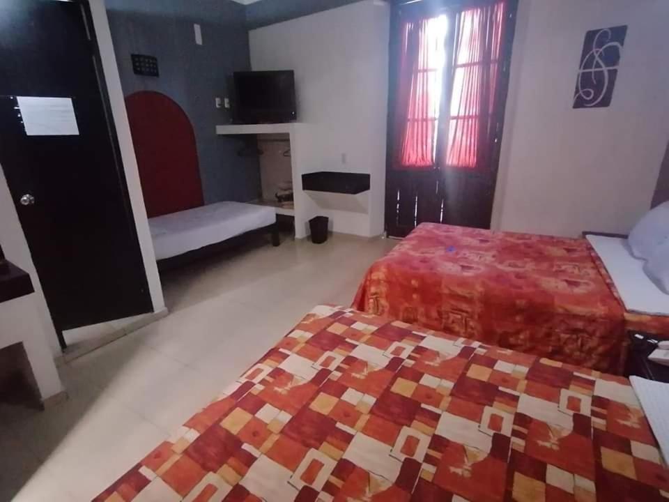 Hotel Ja Centro Гвадалахара Экстерьер фото