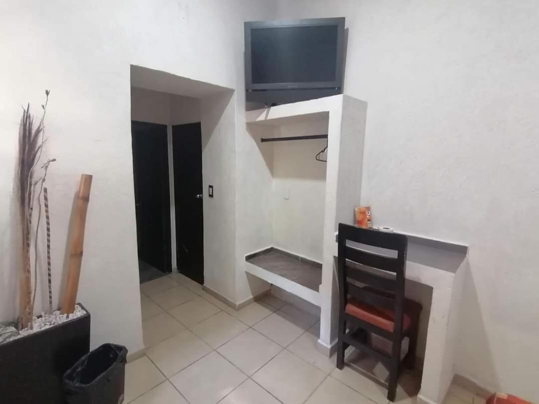 Hotel Ja Centro Гвадалахара Экстерьер фото